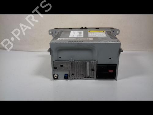 Used Radio VW PASSAT B6 Variant (3C5) 2.0 TDI (140 hp) 8991324