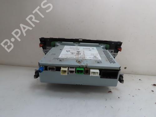 Used Radio SUZUKI SX4 S-Cross (JY) 1.0 (AKK 310) (111 hp) 22774884