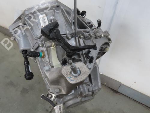 Used Gearbox RENAULT MEGANE IV Hatchback (B9A/M/N_) 1.5 Blue dCi 115 (B9A6) (116 hp) 27621796