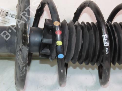 Used Right front shock absorber Right front shock absorber PEUGEOT 3008 II SUV (MC_, MR_, MJ_, M4_) 1.2 THP/ PureTech 130 (MRHNSM, MRHNSU, MRHNSJ, MRHNYW,... (131 hp) 25610983 25610983