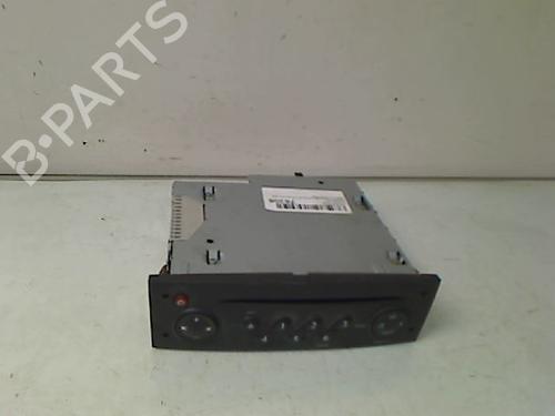 Used Radio Radio RENAULT MEGANE II (BM0/1_, CM0/1_) 1.9 dCi (131 hp) 8974777 8974777