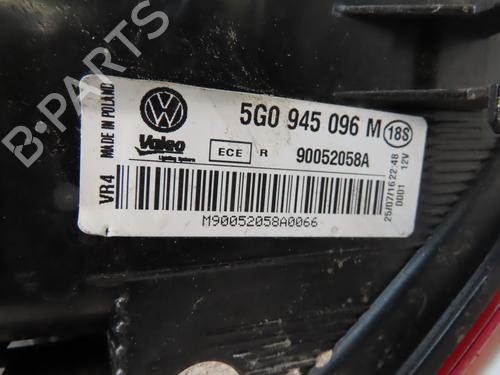 right-taillight-vw-golf-vii-5g1-bq1-be1-be2-2012-2013-2014-2015-2016-2017-2018-2019-2020-2021-30954865 main image