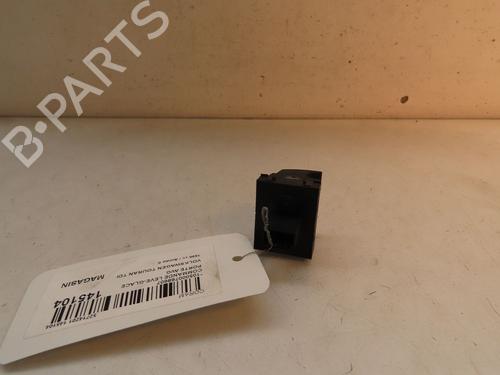 Used Left front window switch VW TOURAN (1T1, 1T2) 1.9 TDI (90 hp) 17372161