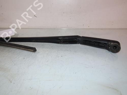 front-windshield-wiper-arm-honda-civic-viii-hatchback-fn-fk-2005-2006-2007-2008-2009-2010-2011-2012-24214692 main image