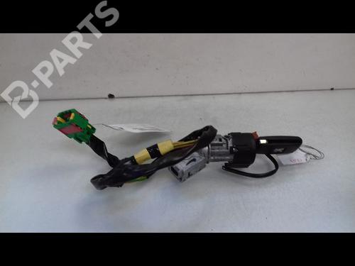 Used Ignition barrel PEUGEOT 1007 (KM_) 1.4 HDi (68 hp) 8982980