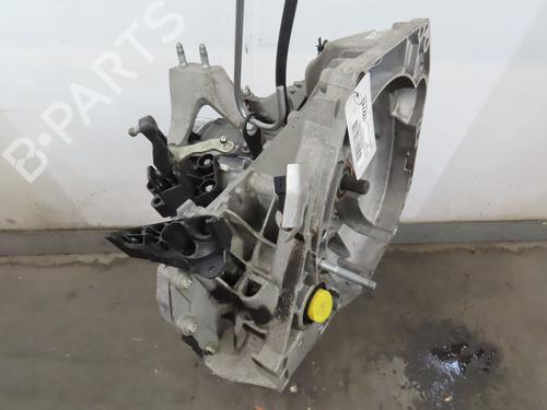 Used Gearbox Gearbox DACIA LOGAN MCV II TCe 90 (K8M1, K8MA, K8AC) (90 hp) 40051474 40051474