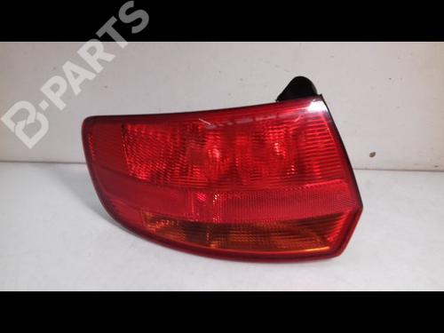 Used Left taillight Left taillight AUDI A3 Sportback (8PA) 1.9 TDI (105 hp) 10709432 10709432
