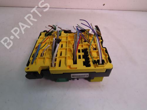 Used Fuse box CITROËN C4 CACTUS 1.6 BlueHDi 100 (99 hp) 16400292