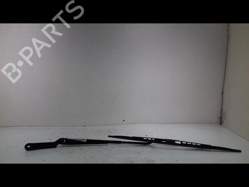 Used Front windshield wiper arm VW BORA Variant (1J6) 1.9 TDI (115 hp) 14894597