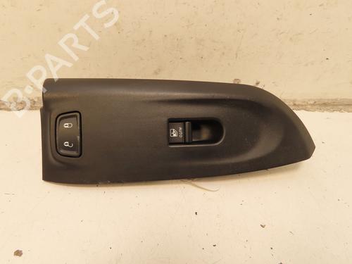 switch-fiat-500x-334_-2014-30892718 main image