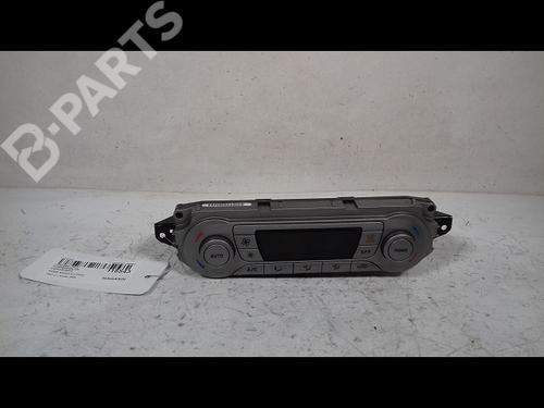 Used Climate control FORD KUGA I 2.0 TDCi 4x4 (136 hp) 8990855