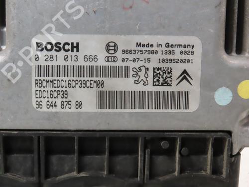 Used Engine control unit (ECU) PEUGEOT 4007 (VU_, VV_) 2.2 HDi (156 hp) 21836820