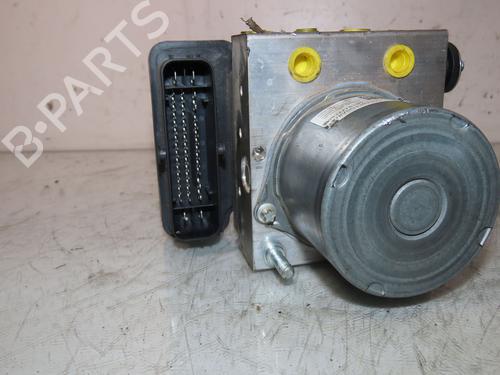 Used ABS pump ABS pump PEUGEOT 3008 II SUV (MC_, MR_, MJ_, M4_) 1.2 THP/ PureTech 130 (MRHNSM, MRHNSU, MRHNSJ, MRHNYW,... (131 hp) 20077750 20077750