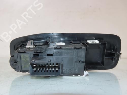 Used Left front window switch PEUGEOT 208 I (CA_, CC_) 1.2 VTI 82 (82 hp) 25376317