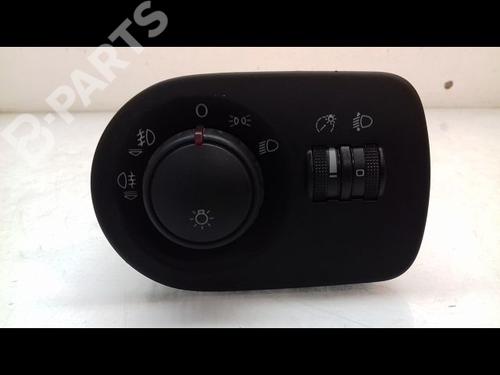 Used Headlight switch SEAT LEON (1P1) 1.9 TDI (105 hp) 10063914