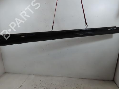 Used Right sideskirt MERCEDES-BENZ A-CLASS (W176) A 180 CDI / d (176.012) (109 hp) 21947100