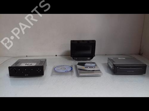 Used Radio RENAULT TRAFIC II Van (FL) 1.9 dCi 100 (FL0C) (101 hp) 23151392