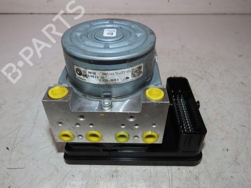 Used ABS pump BMW 2 Gran Tourer (F46) 216 d (116 hp) 30951562