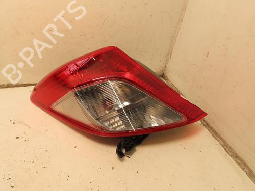 Used Left taillight TOYOTA YARIS (_P13_) 1.3 (NSP130_, NSP130) (99 hp) 32179381