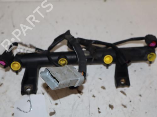Used Injection rail Injection rail 39217939 39217939