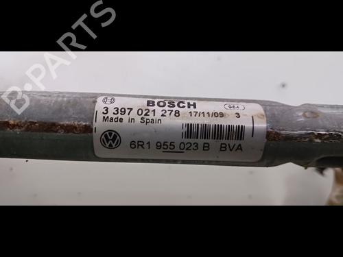 Used Front wiper motor VW POLO V (6R1, 6C1) 1.6 TDI (75 hp) 15657679