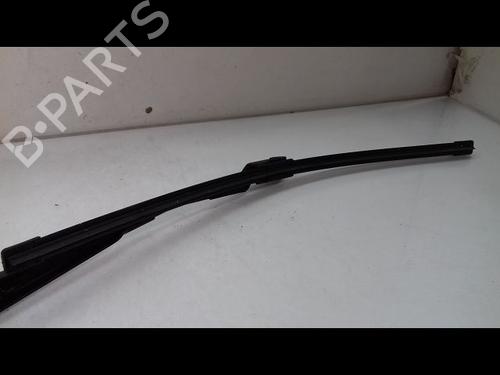 Used Front windshield wiper arm VW PASSAT B7 Variant (365) 2.0 TDI (140 hp) 14894648