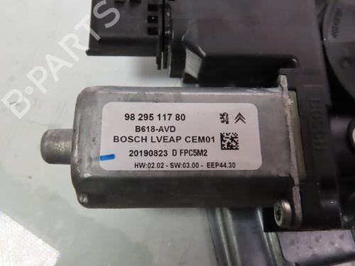 Used Front right window mechanism CITROËN C3 III (SX) 1.2 THP 110 (SXHNPS, SXHNZT, SXHNZ6) (110 hp) 22213840