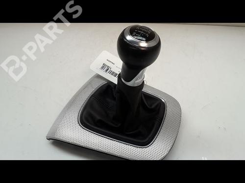 Used Manual gearbox selector Manual gearbox selector AUDI Q3 (8UB, 8UG) 2.0 TDI (140 hp) 9821877 9821877