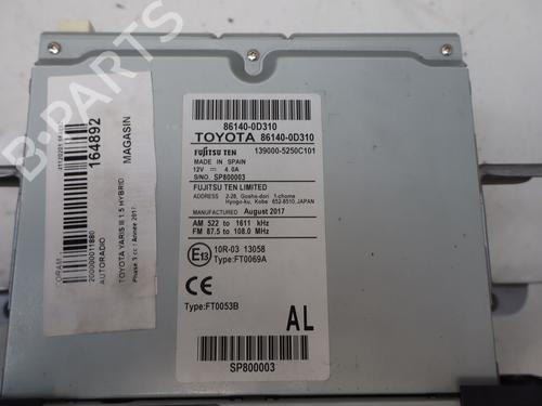 Used Radio Radio TOYOTA YARIS (_P13_) 1.5 Hybrid (NHP130_) (101 hp) 33744443 33744443