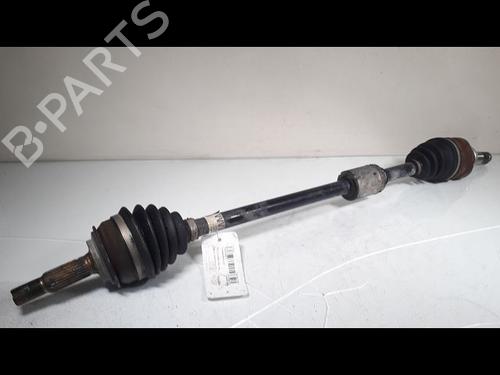 Used Right front driveshaft TOYOTA YARIS (_P13_) 1.5 Hybrid (NHP130_, NHP130) (101 hp) 11010533