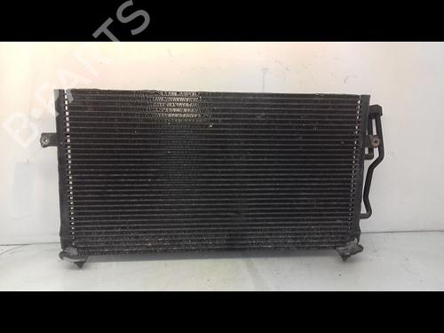 Used Heater matrix VOLVO V40 Estate (645) 1.8 i (125 hp) 8981573