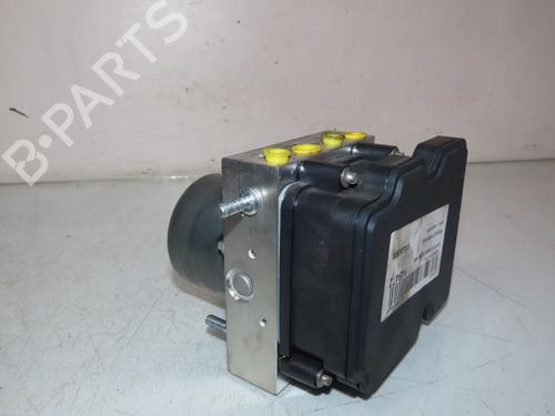 Used ABS pump RENAULT ARKANA I (LCM_, LDN_) 1.6 E-TECH 145 (LDMU) (143 hp) 30117375
