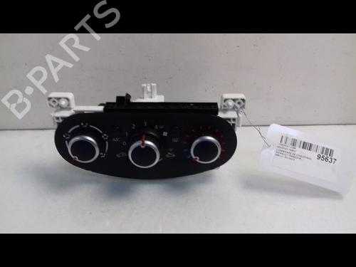 Used Climate control RENAULT TWINGO III (BCM_, BCA_) 1.0 SCe 70 (71 hp) 8980219