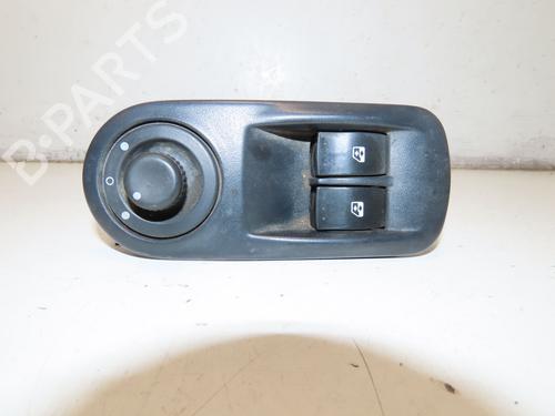 Used Left front window switch RENAULT TRAFIC II Bus (JL) 1.9 dCI 80 (JL0B) (82 hp) 30953583