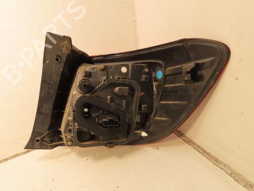 left-taillight-dacia-sandero-ii-2012-31796358 main image