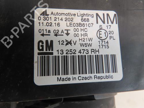 Used Right headlight OPEL ZAFIRA / ZAFIRA FAMILY B (A05) 1.7 CDTI (M75) (110 hp) 29601399