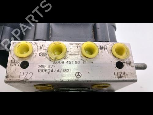 Used ABS pump MERCEDES-BENZ A-CLASS (W176) A 200 CDI (176.001) (136 hp) 15799253