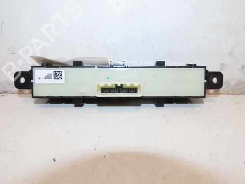 Used Warning switch DACIA SANDERO III 1.0 TCe 90 (91 hp) 29414640