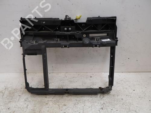 frontpladefrontkurv-citroen-c3-picasso-sh_-2008-33137391 main image