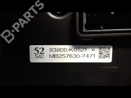 Kombiinstrument TOYOTA YARIS (_P21_, _PA1_, _PH1_) 1.5 Hybrid (MXPH11) (92 hp) 11963810