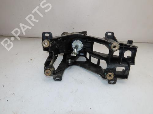 Gear lever RENAULT CLIO V (B7_) 1.0 SCe 65 (B7MG) | BP26227487M90