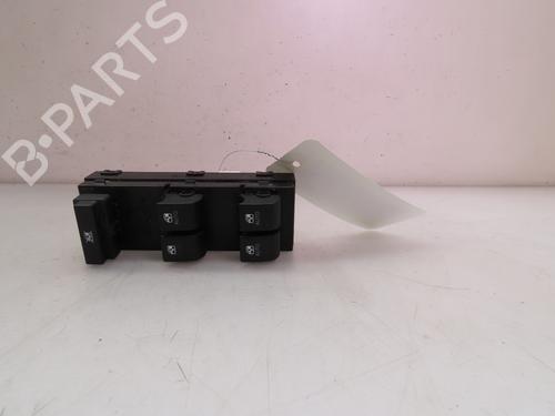 Used Left front window switch KIA CEE'D Hatchback (ED) 1.6 CRDi 90 (90 hp) 15546852