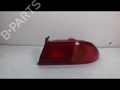 right-taillight-alfa-romeo-156-932_-19-jtd-932a2b00-932a2c00-60620136-1997-1998-1999-2000-2001-2002-2003-2004-2005-8996614 main image