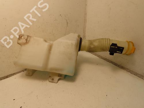 Used Windscreen washer tank FIAT 500X (334_) 1.3 D Multijet (334AXH1A) (95 hp) 30892740