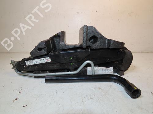 Used Other RENAULT SCÉNIC III (JZ0/1_) 1.2 TCe (JZ16) (132 hp) 30951721