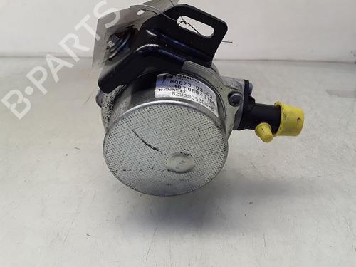 Used Vacuum pump RENAULT MEGANE III Hatchback (BZ0/1_, B3_) 1.5 dCi (BZ09, BZ0D, BZ1W, BZ29, BZ14) (110 hp) 8986314