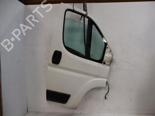Used Right front door Right front door 39219705 39219705