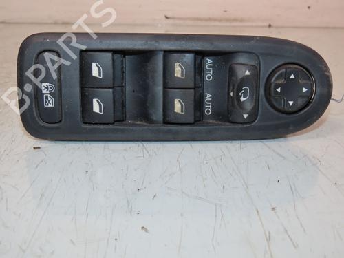 Used Left front window switch CITROËN C3 II (SC_) 1.6 HDi (92 hp) 21274515