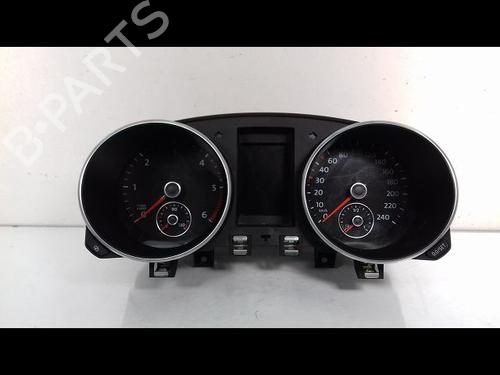 Used Instrument cluster VW GOLF VI (5K1) 1.6 TDI (105 hp) 9124722