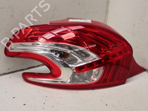 Farolim esquerdo Farolim esquerdo PEUGEOT 208 I (CA_, CC_) 1.4 HDi (68 hp) 34175479 34175479